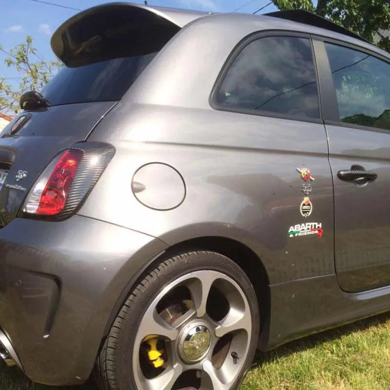 Cubierta de luz trasera Abarth 500 - Fibra de carbono