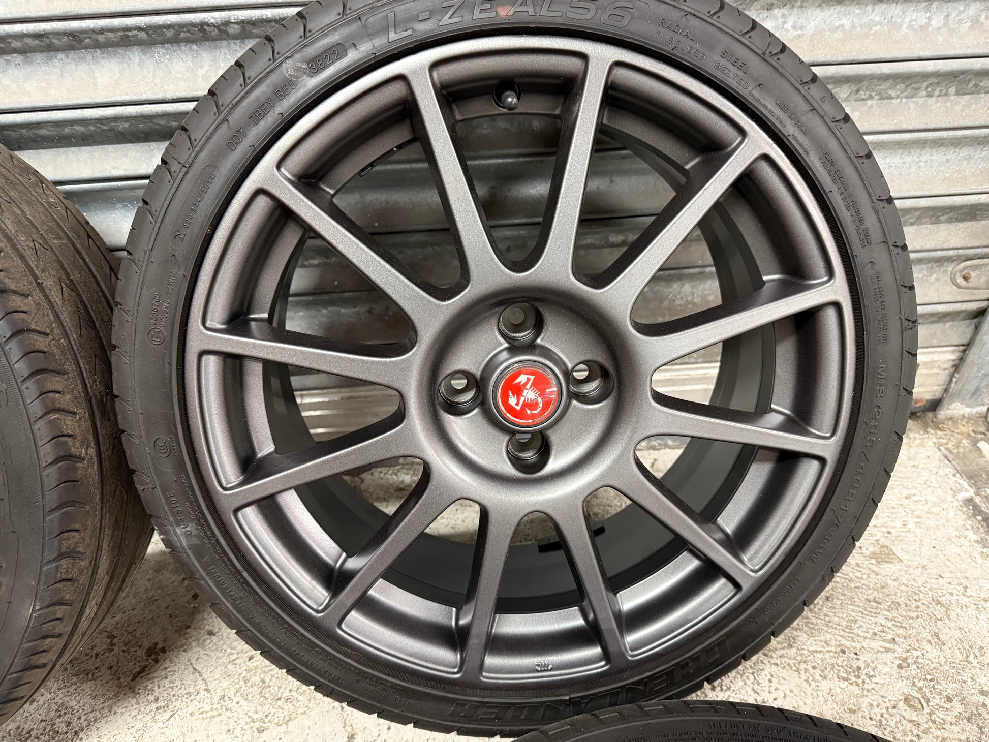 Used Genuine Abarth 500 / 595 17" SS Alloy Wheel Set (Matt Graphite) - Abarth Tuning